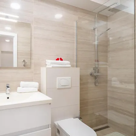 Mintos Luxury Apartman *