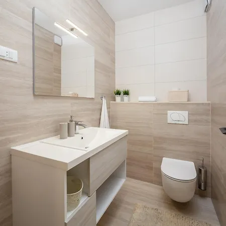 Apartman Mintos Luxury Podstrana