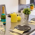 Mintos Luxury Podstrana